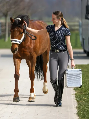 Harjakast Shiny Imperial Riding