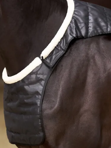 Rinnakukaitse Super-Dry Imperial Riding