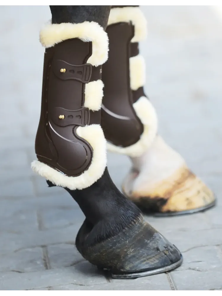 Kaitsmed Compete Faux Fur Kavalkade