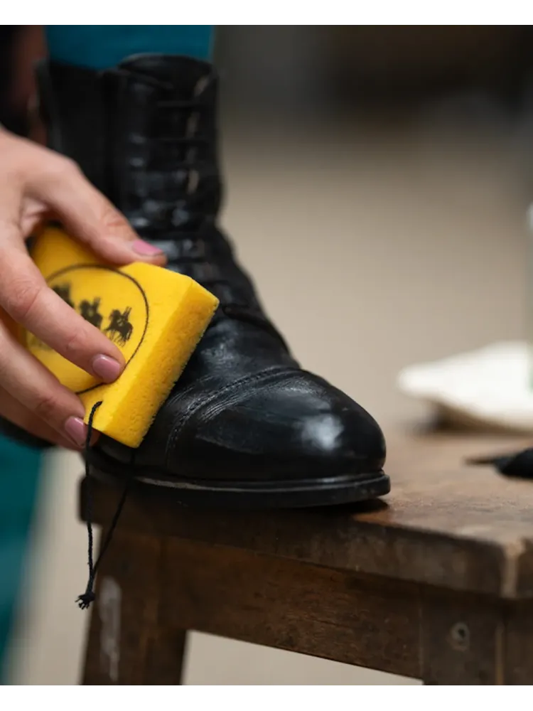 Saapahoolduskomplekt Kavalkade